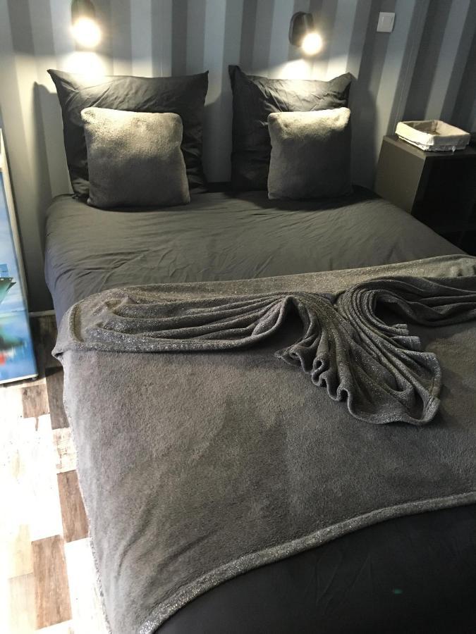 Les Docks Insolite & Spa Apartment Berck Bagian luar foto